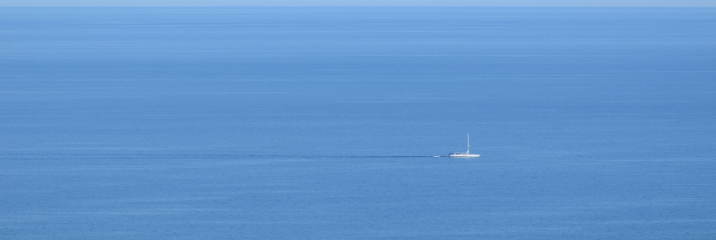 solo sailors should use ALERT for engine-kill